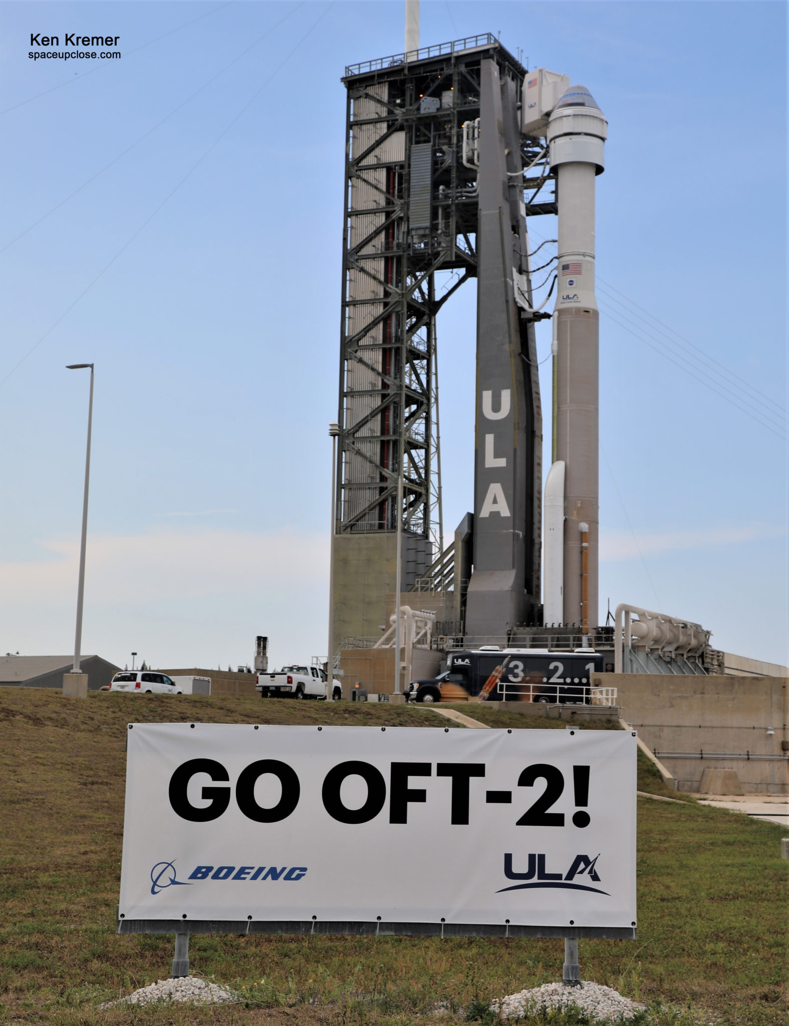 Boeing Starliner Rolls Out To Launch Pad On High Stakes Test Flight For