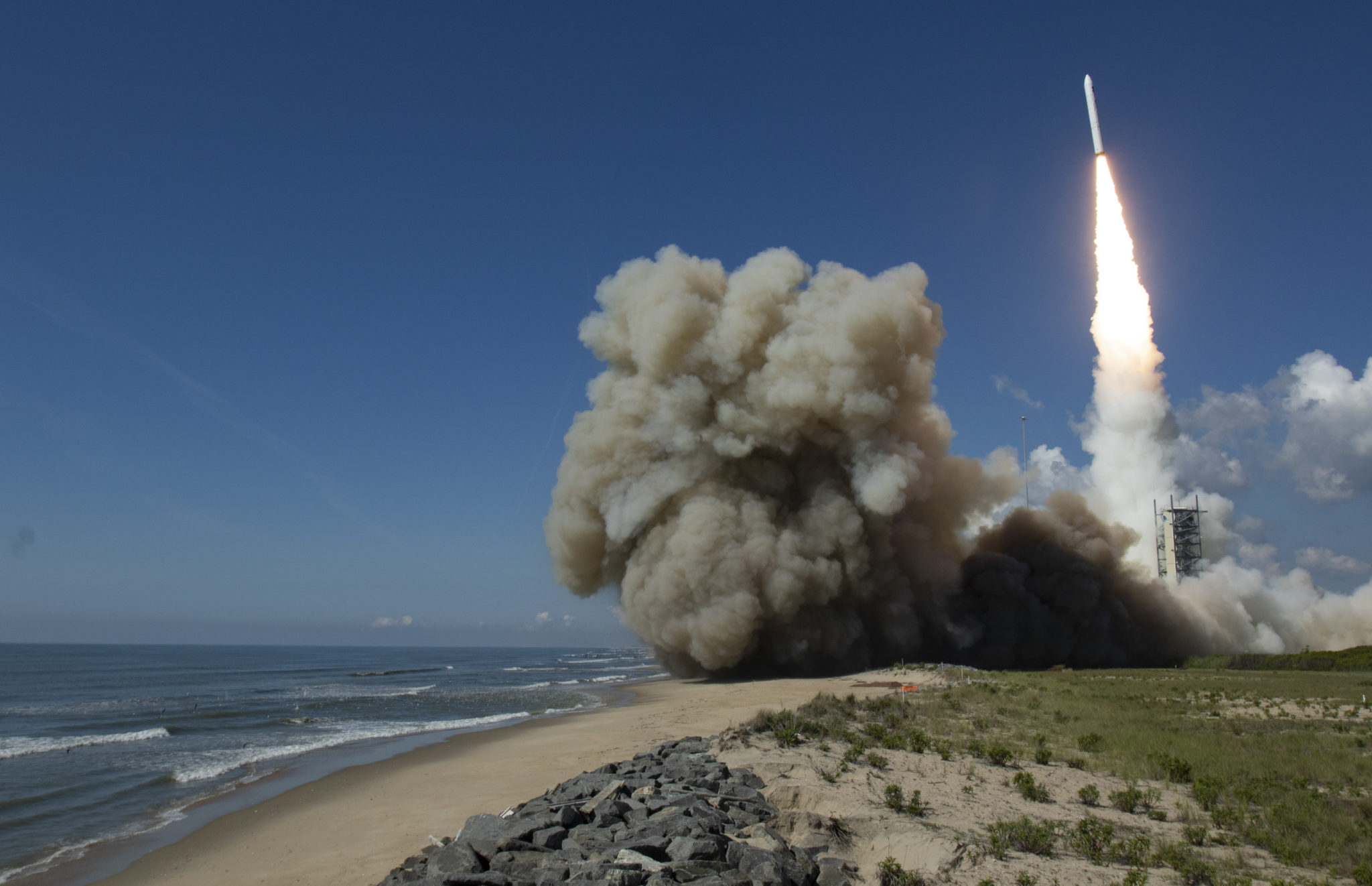 Minotaur IV Launches 1st Classified NRO mission from NASA Wallops ...