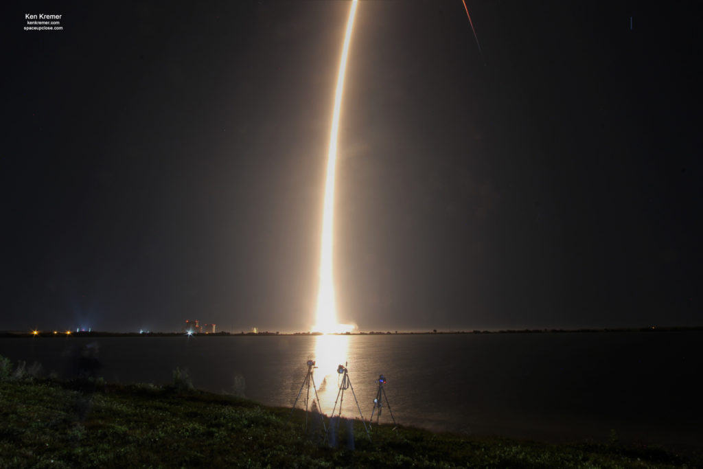 SpaceX Starlink Satellites Soar from Space Coast During Stunning Middle ...