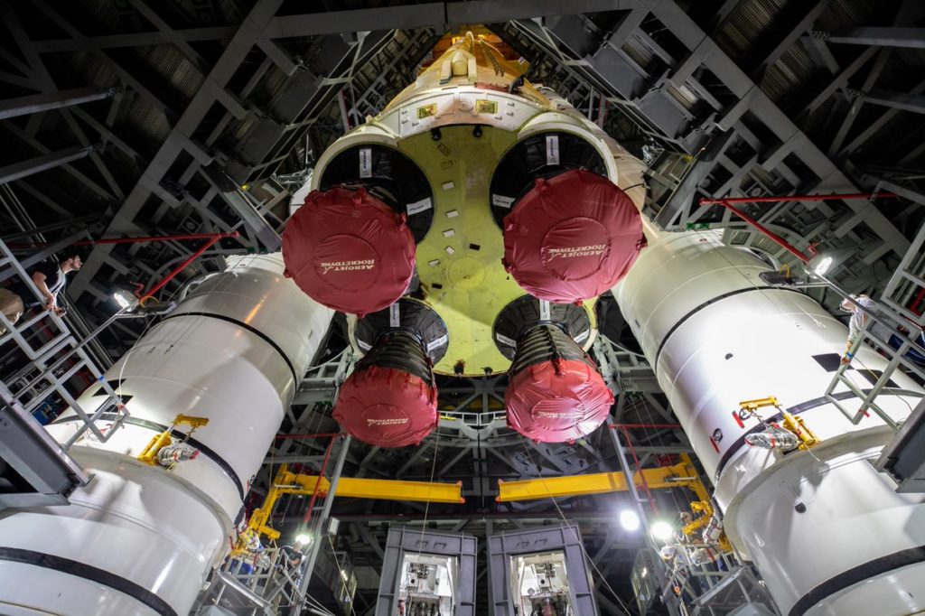 Big Build In Progress for NASA’s 1st SLS Moon Rocket Inside VAB at ...