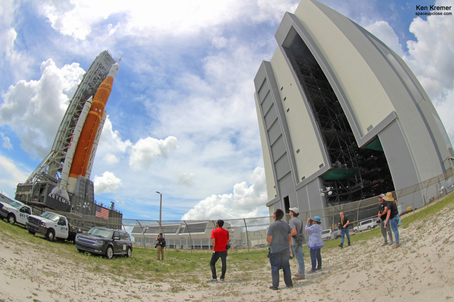 NASA Rolls SLS Back To VAB For Final Preparations For Artemis 1 Launch ...