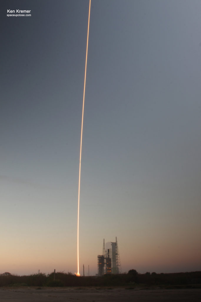 Spectacular Sunset Launch And Cape Landing On 1st SpaceX Mission For ...